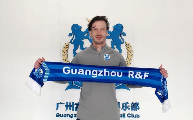 pulse-kaiyun.com-官宣!瑞典籍球员斯文森加盟广州城 签订1年期合同